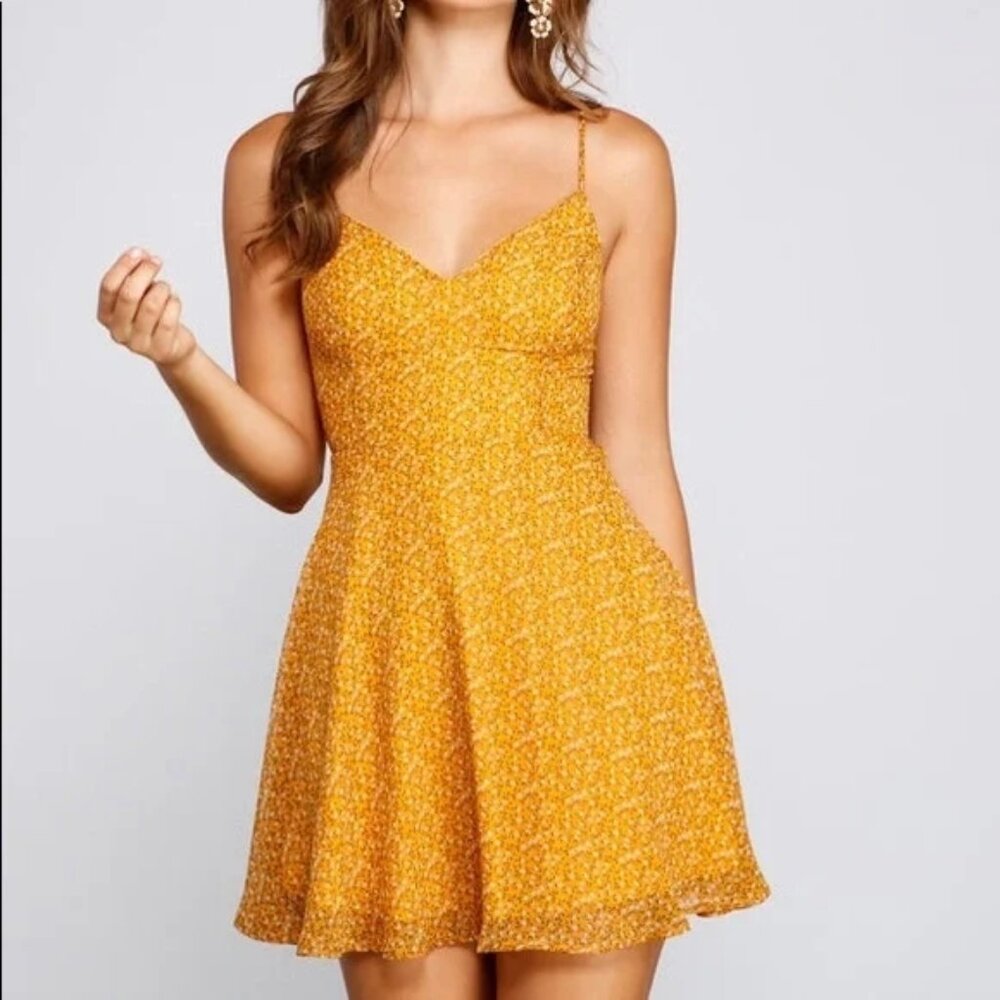 Lovely Day Women's Yellow‎ Floral Spaghetti Strap Tie-Back Dress S